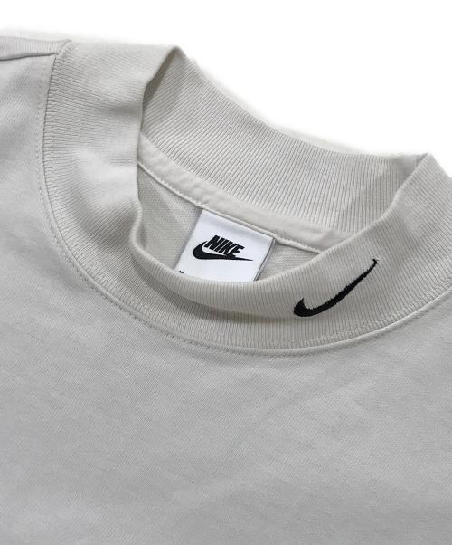 NIKE（ナイキ）NIKE (ナイキ) MOCK NECK SHIRT PHANTOM（モックネック　シャツ　ファントム）　 ホワイト サイズ:Ｍの古着・服飾アイテム