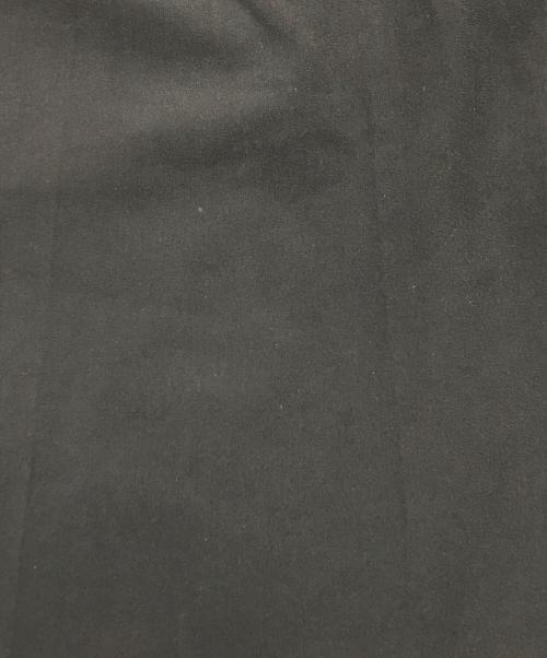 WHITE MOUNTAINEERING（ホワイトマウンテ二アニング）WHITE MOUNTAINEERING (ホワイトマウンテ二アニング) TECH 3TUCK TAPERED PANTS ブラック サイズ:2の古着・服飾アイテム