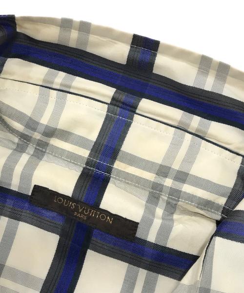 LOUIS VUITTON（ルイ ヴィトン）LOUIS VUITTON (ルイ ヴィトン) 総柄シャツ ベージュ サイズ:42の古着・服飾アイテム