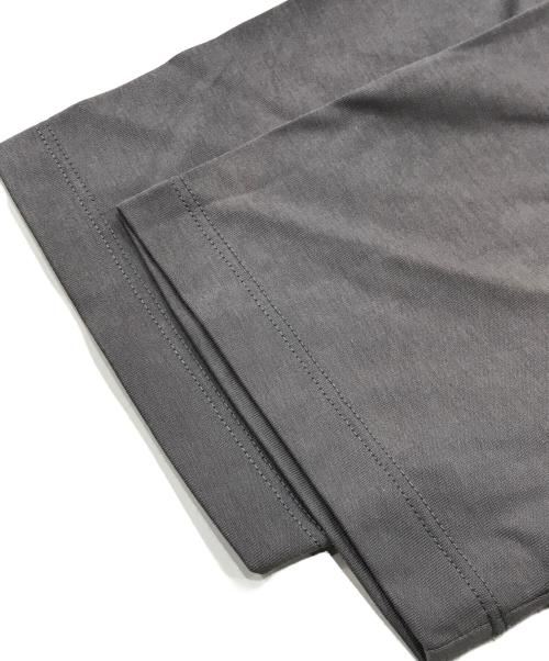 LOUIS VUITTON（ルイ ヴィトン）LOUIS VUITTON (ルイ ヴィトン) ポロシャツ グレー サイズ:Mの古着・服飾アイテム