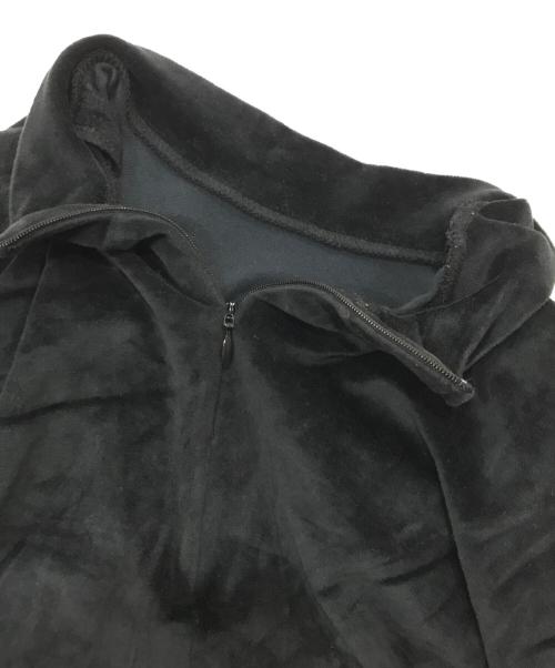JOHN LAWRENCE SULLIVAN（ジョン ローレンス サリバン）JOHN LAWRENCE SULLIVAN (ジョン ローレンス サリバン) ベロアアシメトリーハイネックカットソー ブラック サイズ:Fの古着・服飾アイテム