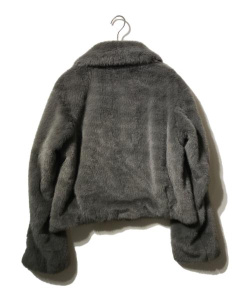 FRAY ID（フレイ アイディー）FRAY ID (フレイ アイディー) ECOPEL2wayカラーファージャケット（エコペル2ウェイカラーファージャケット） グレー サイズ:1の古着・服飾アイテム