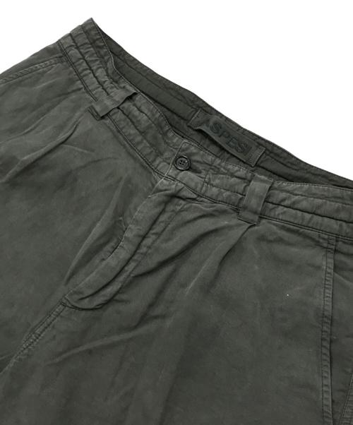 ASPESI（アスペジ）ASPESI (アスペジ) ドロストセンタープレスショーツ カーキ サイズ:48の古着・服飾アイテム