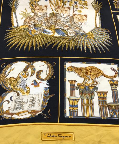 Salvatore Ferragamo（サルヴァトーレ フェラガモ）Salvatore Ferragamo (サルヴァトーレ フェラガモ) 大判シルクスカーフ マルチカラーの古着・服飾アイテム