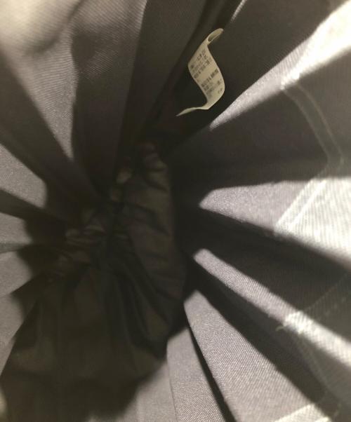 me ISSEY MIYAKE（ミーイッセイ ミヤケ）me ISSEY MIYAKE (ミーイッセイ ミヤケ) TRUNK PLEATS BAG グレーの古着・服飾アイテム