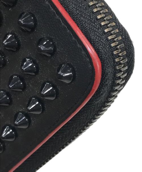 Christian Louboutin（クリスチャン・ルブタン）Christian Louboutin (クリスチャン・ルブタン) パネトーネラウンドジップウォレット ブラックの古着・服飾アイテム