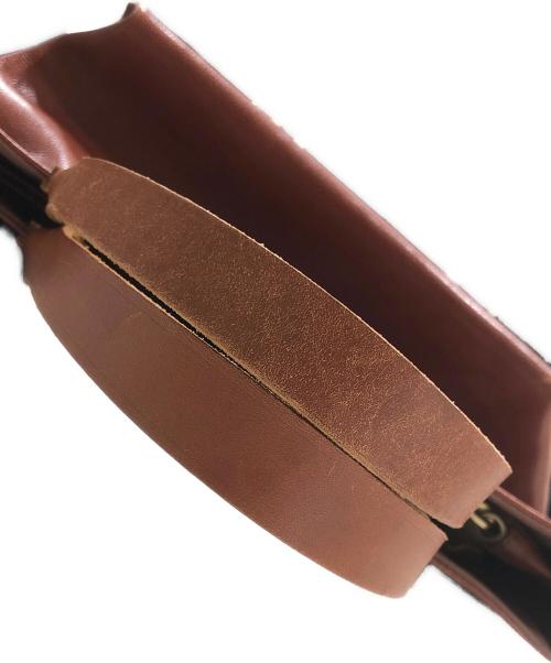 IL BISONTE（イル ビゾンテ）IL BISONTE (イル ビゾンテ) ハンドバッグ ブラウンの古着・服飾アイテム