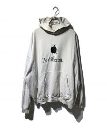 BALENCIAGA（バレンシアガ）の古着「Be differentフーディ」｜アイボリー