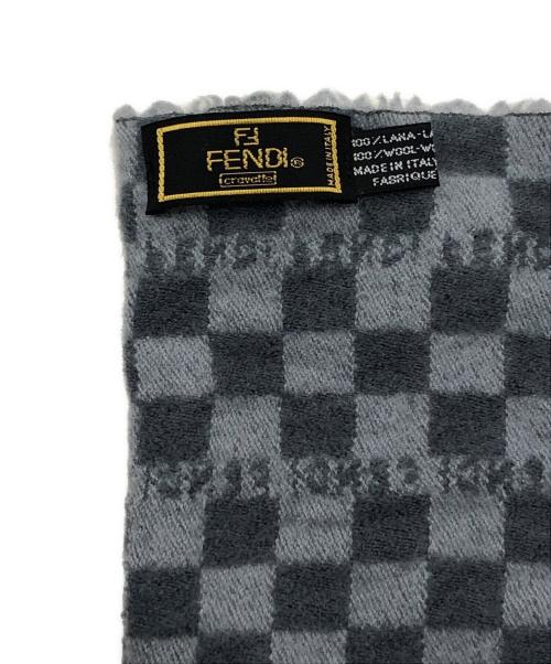FENDI（フェンディ）FENDI (フェンディ) チェックマフラー グレーの古着・服飾アイテム