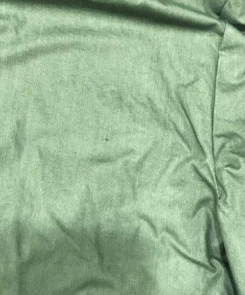 スウェーデン軍（スウェーデングン）スウェーデン軍 (スウェーデングン) ミリタリージャケット カーキ サイズ:50の古着・服飾アイテム