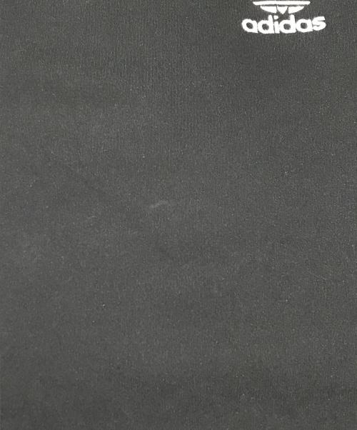 adidas（アディダス）adidas (アディダス) アディカラー オフショルダー 長袖Tシャツ/オフショルTシャツ ブラック サイズ:Mの古着・服飾アイテム