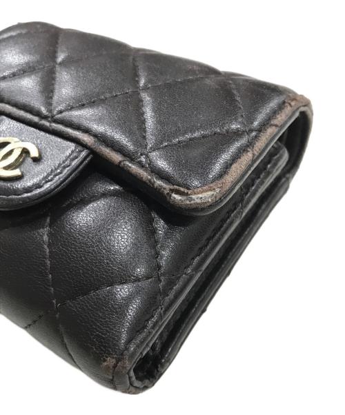 CHANEL（シャネル）CHANEL (シャネル) 3つ折り財布 ブラウンの古着・服飾アイテム