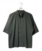 HOMME PLISSE ISSEY MIYAKEオム プリッセ イッセイ ミヤケ）の古着「ポリエステルリネンスタンドカラー ドルマンシャツ」｜グリーン