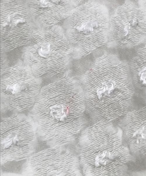 BALLSEY（ボールジィ）BALLSEY (ボールジィ) アリッサムカットジャカード バレルヘムブラウス ホワイト サイズ:36の古着・服飾アイテム