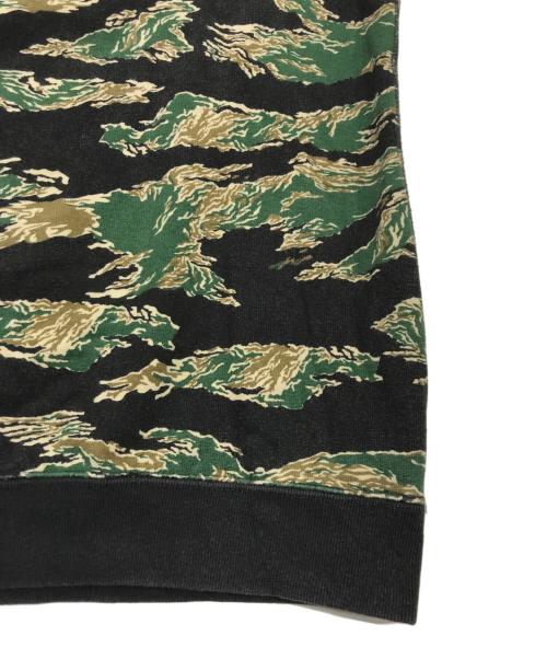 A BATHING APE（アベイシングエイプ）A BATHING APE (ア ベイシング エイプ) カモフラSSスウェット/半袖スウェット グリーン×ブラック サイズ:Lの古着・服飾アイテム