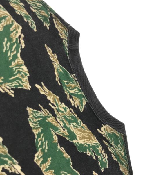 A BATHING APE（アベイシングエイプ）A BATHING APE (ア ベイシング エイプ) カモフラSSスウェット/半袖スウェット グリーン×ブラック サイズ:Lの古着・服飾アイテム