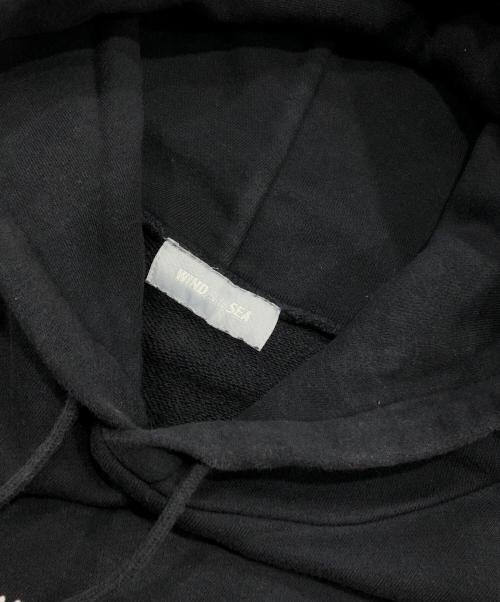 WIND AND SEA（ウィンダンシー）WIND AND SEA (ウィンダンシー) 刺繍プリントPO ブラック サイズ:Lの古着・服飾アイテム