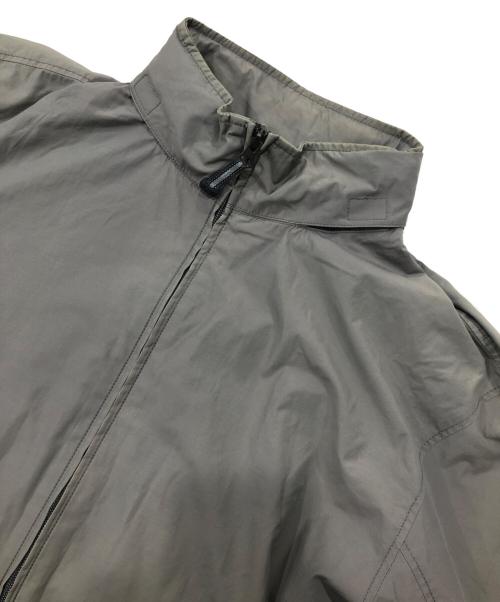 GAP（ギャップ）GAP (ギャップ) ナイロンジャケット グレー サイズ:Mの古着・服飾アイテム