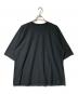 HOMME PLISSE ISSEY MIYAKE（オム プリッセ イッセイ ミヤケ）の古着「'RELEASE' T-SHIRT」｜ブラック
