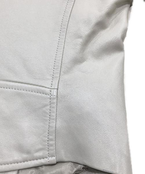 LOVELESS（ラブレス）LOVELESS (ラブレス) ダブルライダースジャケット ホワイト サイズ:34の古着・服飾アイテム