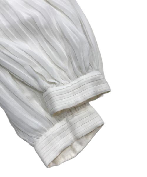 TOMORROW LAND（トゥモローランド）TOMORROW LAND (トゥモローランド) プリーツボウタイブラウス/ラグランブラウス ホワイト サイズ:36の古着・服飾アイテム