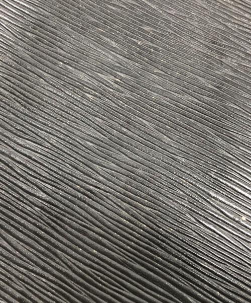 LOUIS VUITTON（ルイ ヴィトン）LOUIS VUITTON (ルイ ヴィトン) セリエドラゴンヌ/エピ ブラックの古着・服飾アイテム