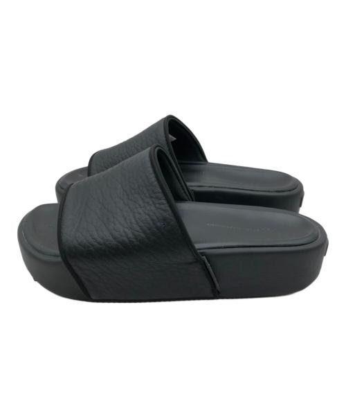 Y-3（ワイスリー）Y-3 (ワイスリー) 厚底スライドサンダル ブラック サイズ:25.5の古着・服飾アイテム