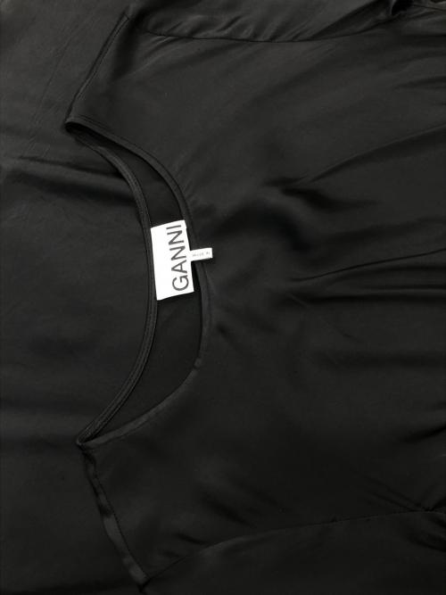 GANNI（ガニー）GANNI (ガニー) ビスコースブレンドワンピース ブラック サイズ:36の古着・服飾アイテム