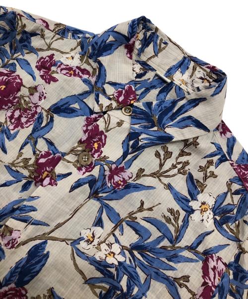 45R（フォーティファイブ・アール）45R (フォーティファイブ・アール) 度甘平ホウセンカプリントの四角シャツ マルチカラー サイズ:FREEの古着・服飾アイテム