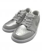 NIKEナイキ）の古着「ブランド エア ジョーダン 1 レトロ LOW OG」｜シルバー