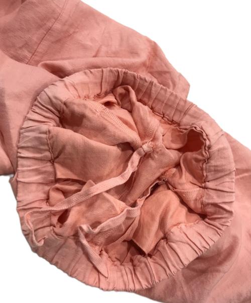 SILKKI（シルッキ）SILKKI (シルッキ) ボタニカルダイシルクリネンパンツ/イージーパンツ レッド サイズ:Mの古着・服飾アイテム