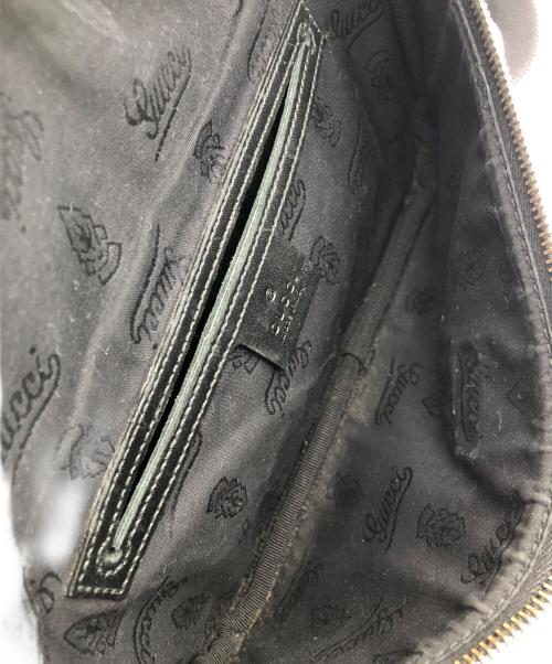 GUCCI（グッチ）GUCCI (グッチ) ボディーバッグ ブラックの古着・服飾アイテム