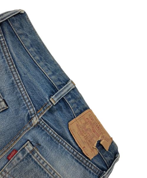 LEVI'S（リーバイス）LEVI'S (リーバイス) デニムリメイクスカート インディゴ サイズ:W27 L32W27の古着・服飾アイテム