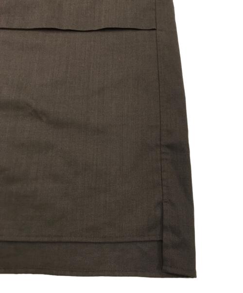 WHITE MOUNTAINEERING（ホワイトマウンテ二アニング）WHITE MOUNTAINEERING (ホワイトマウンテ二アニング) チェストポケット シャツシャツ/ポケット付き半袖シャツ ブラウン サイズ:3の古着・服飾アイテム