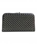 BOTTEGA VENETAボッテガベネタ）の古着「イントレチャートがま口財布」｜ブラック