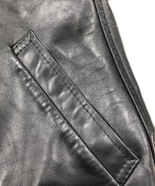 ISSEY MIYAKE（イッセイミヤケ）ISSEY MIYAKE (イッセイミヤケ) カウレザーブルゾン ブラック サイズ:2の古着・服飾アイテム