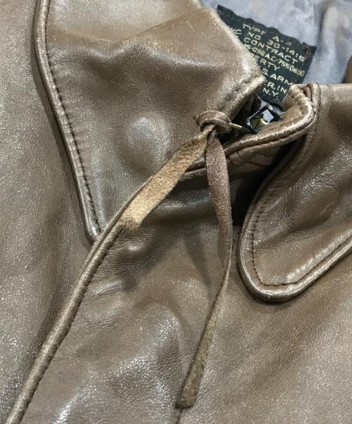 Willis&Geiger（ウィルスガイガー）Willis&Geiger (ウィルスガイガー) A2フライトジャケット ブラウン サイズ:40の古着・服飾アイテム