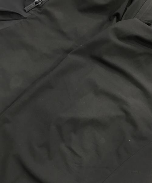 WHITE MOUNTAINEERING（ホワイトマウンテ二アニング）WHITE MOUNTAINEERING (ホワイトマウンテ二アニング) STRETCHED HYBRID WIDE TAPERED PANTS ブラックの古着・服飾アイテム