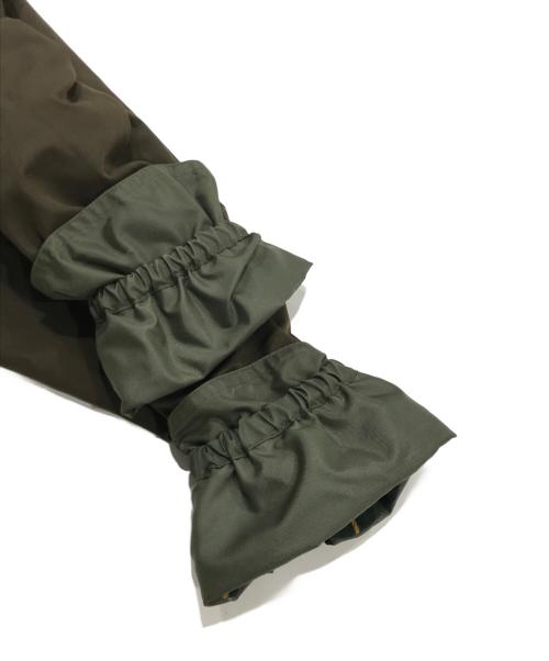 Barbour（バブアー）Barbour (バブアー) TRANSPORTノンワックスジャケット カーキ サイズ:38の古着・服飾アイテム