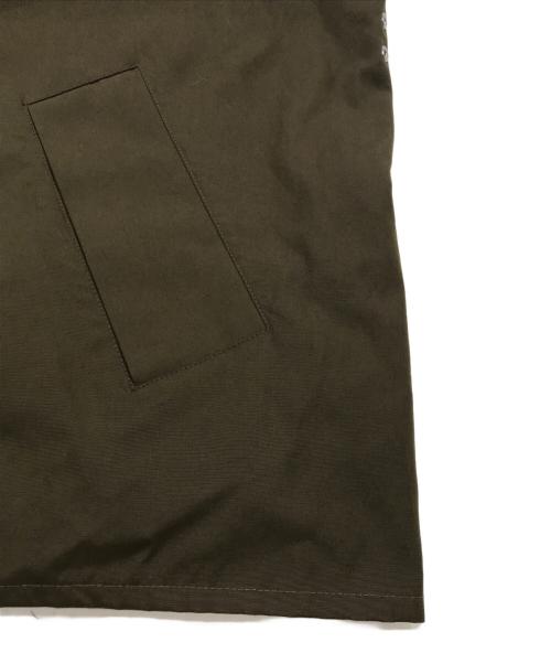 Barbour（バブアー）Barbour (バブアー) TRANSPORTノンワックスジャケット カーキ サイズ:38の古着・服飾アイテム