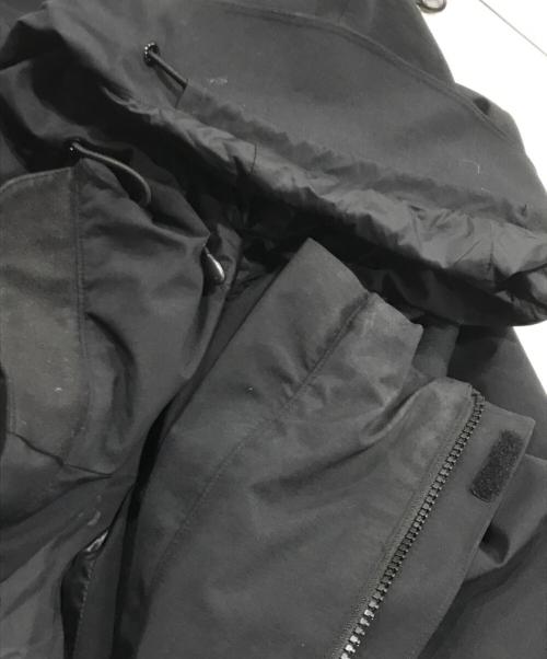 SUPREME（シュプリーム）SUPREME (シュプリーム) マウンテンパーカー/TECH SHELL JACKET（テック　シェル　ジャケット） ブラック サイズ:XLの古着・服飾アイテム