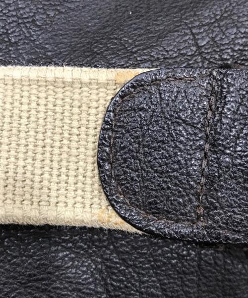 dunhill（ダンヒル）dunhill (ダンヒル) レザーショルダーバッグ ブラウンの古着・服飾アイテム