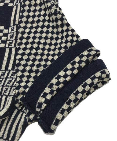 FENDI（フェンディ）FENDI (フェンディ) オールドスッカ柄半袖ニット ネイビー×ベージュ サイズ:36の古着・服飾アイテム