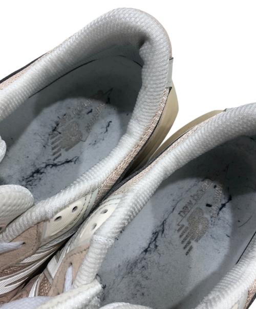 NEW BALANCE（ニューバランス）NEW BALANCE (ニューバランス) U990VR6 ブラウン×ベージュ サイズ:US10/UK9.5/EU44の古着・服飾アイテム
