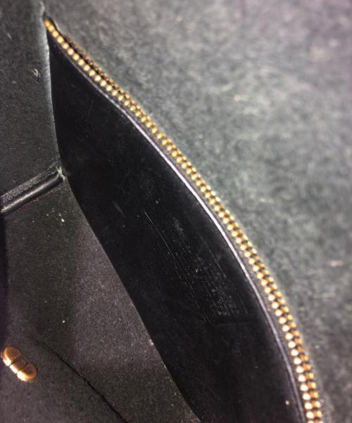 OLD COACH（オールドコーチ）OLD COACH (オールドコーチ) レザーショルダーバッグ ブラックの古着・服飾アイテム