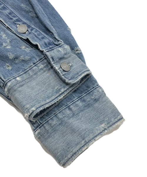 FRAMeWORK（フレームワーク）FRAMeWORK (フレームワーク) Johnbull (ジョンブル) ダメージシャンブレーシャツ インディゴ サイズ:freeの古着・服飾アイテム