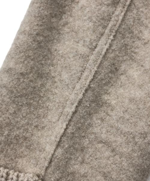 FOXEY（フォクシー）FOXEY (フォクシー) フードストール付 ニット ベージュ サイズ:Fの古着・服飾アイテム