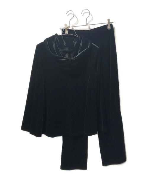 VELOUR NOIR by FOXEY NEWYORK（ベロア ノワール by フォクシー ニューヨーク）VELOUR NOIR by FOXEY NEWYORK (ベロア ノワール by フォクシー ニューヨーク) ベロアセットアップ ブラック サイズ:38の古着・服飾アイテム