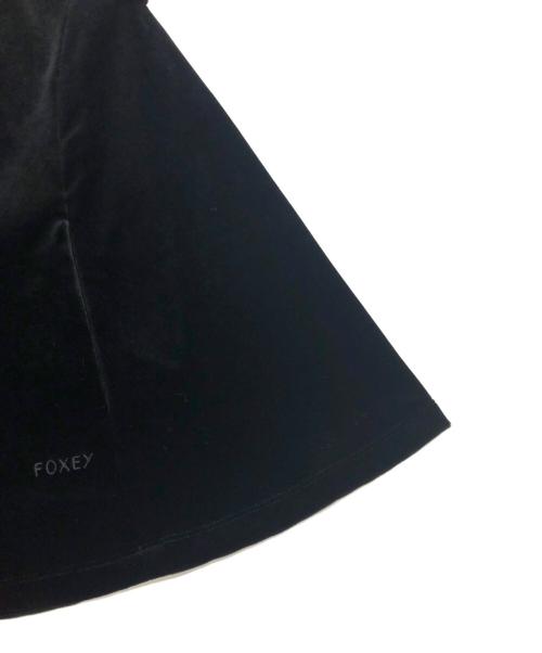 VELOUR NOIR by FOXEY NEWYORK（ベロア ノワール by フォクシー ニューヨーク）VELOUR NOIR by FOXEY NEWYORK (ベロア ノワール by フォクシー ニューヨーク) ベロアセットアップ ブラック サイズ:38の古着・服飾アイテム