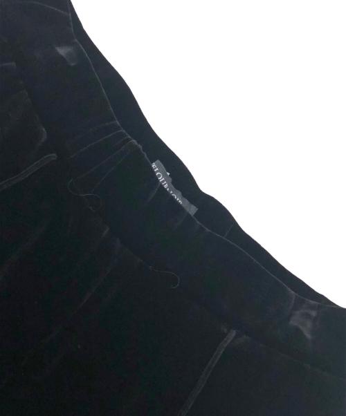 VELOUR NOIR by FOXEY NEWYORK（ベロア ノワール by フォクシー ニューヨーク）VELOUR NOIR by FOXEY NEWYORK (ベロア ノワール by フォクシー ニューヨーク) ベロアセットアップ ブラック サイズ:38の古着・服飾アイテム